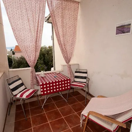 Apartment Barka Tucepi